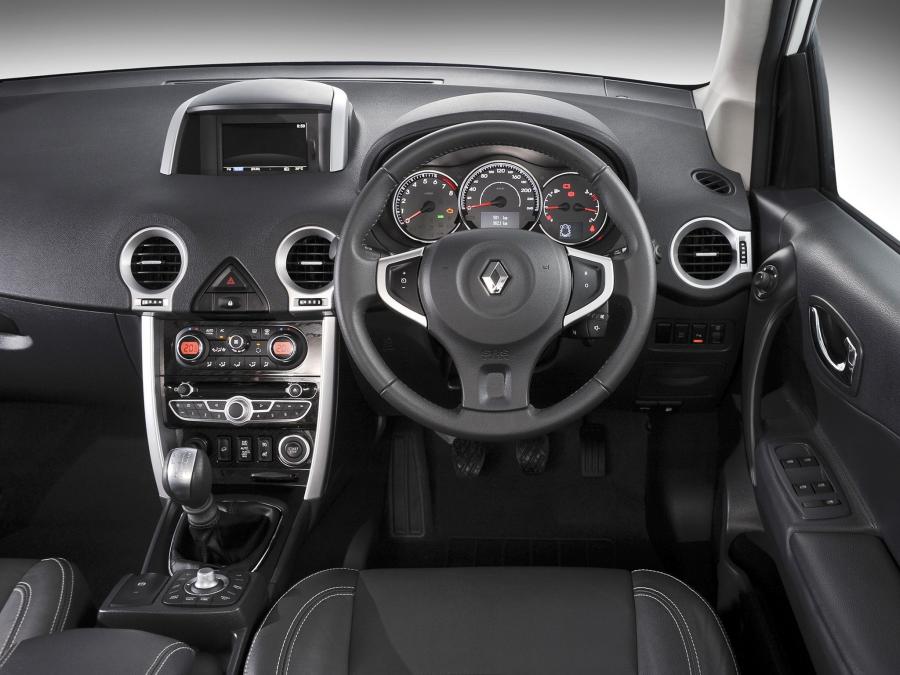  Renault Koleos 2012 года  (ZA) (фото 19 из 19)